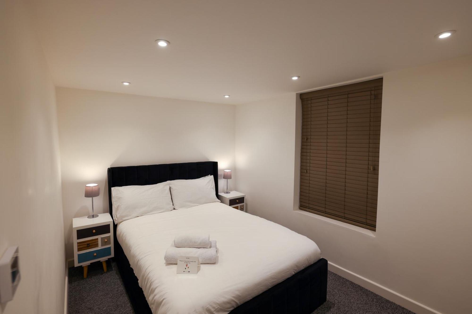 Stylish 1 Bed Apartment In Bicester Town Centre ภายนอก รูปภาพ